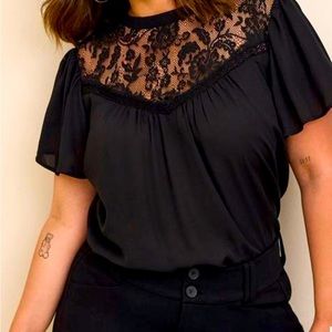 Torrid Georgette NWT Lace Blouse Size 14/16 Torrid Size 1 Gorgeous Detailing,
